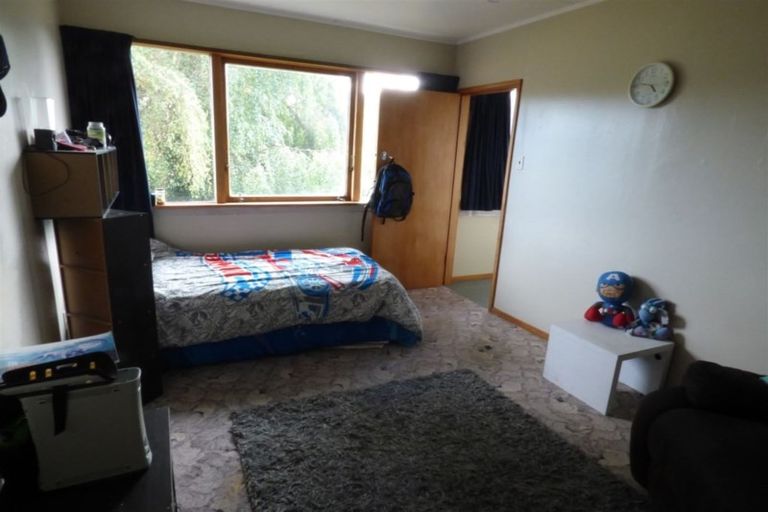 Photo of property in 23 Gorge Road, Clinton, 9534