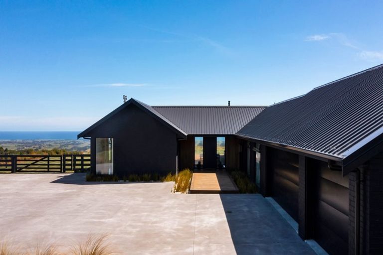 Photo of property in 791 Dover Road, Okato, New Plymouth, 4374