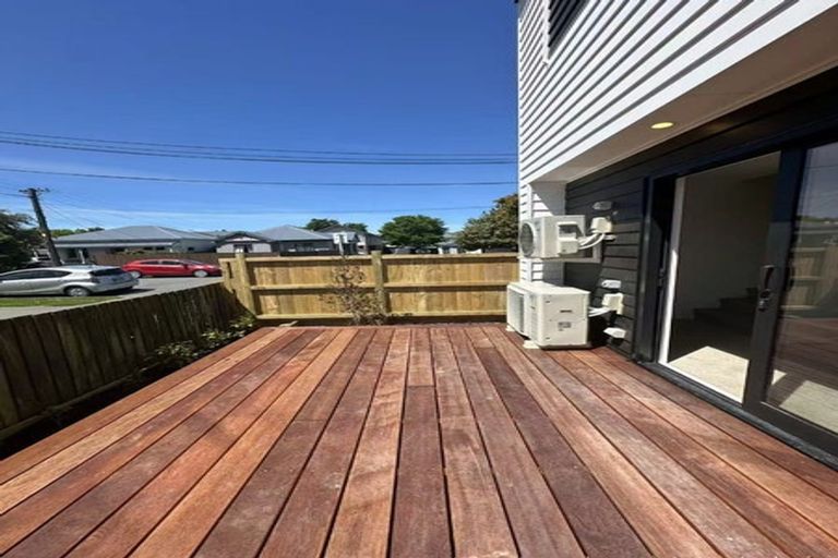 Photo of property in 2/31 Somerset Crescent, Spreydon, Christchurch, 8024