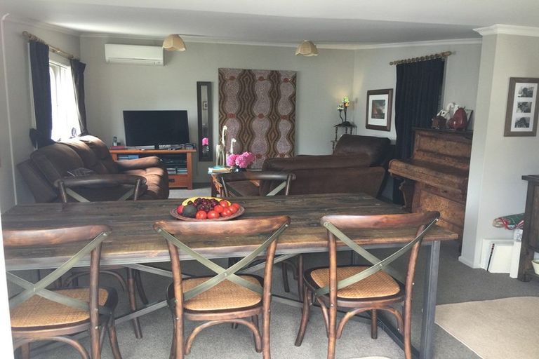 Photo of property in 58 Perth Street, South Hill, Oamaru, 9400