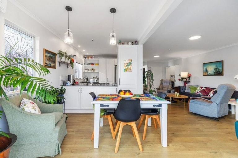 Photo of property in 23b Victoria Road, Mount Maunganui, 3116