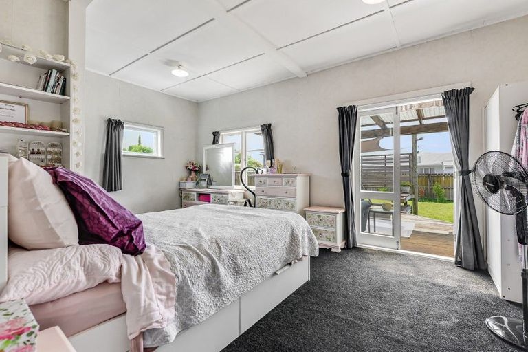 Photo of property in 4a Sunnyside Road, Nawton, Hamilton, 3200