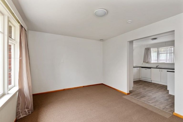 Photo of property in 11 Barclay Place, Burwood, Christchurch, 8061