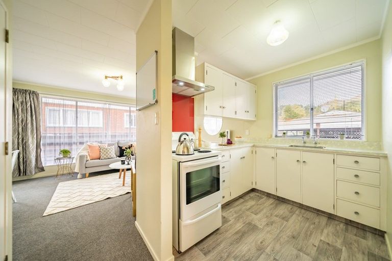 Photo of property in 21b Seddon Street, Wallaceville, Upper Hutt, 5018