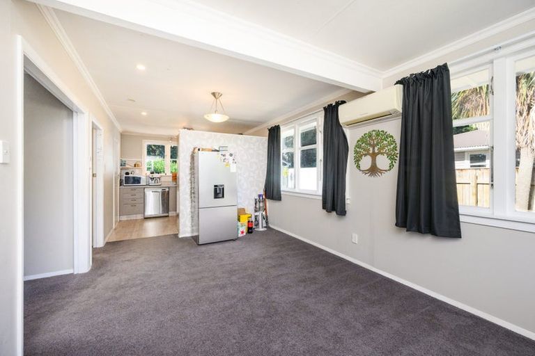 Photo of property in 49 Honore Drive, Linton, Palmerston North, 4472