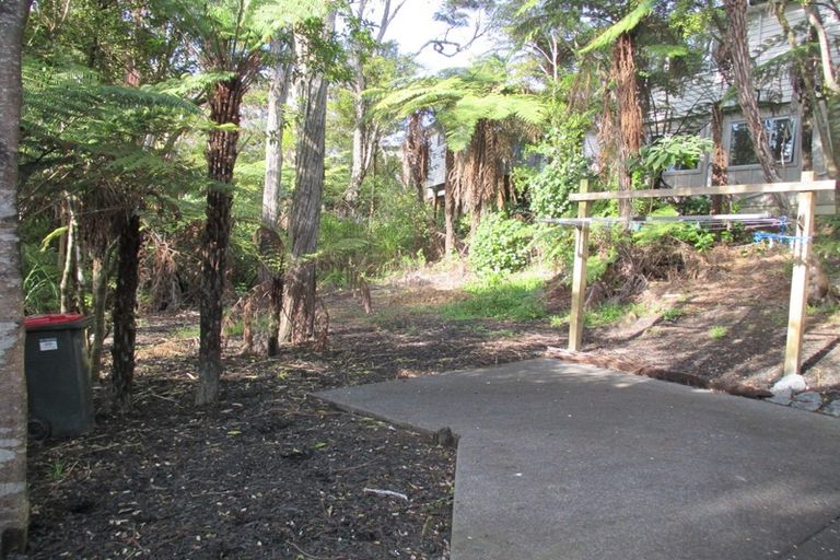 Photo of property in 20d Konini Road, Titirangi, Auckland, 0604