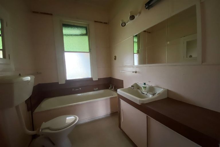 Photo of property in 49 Cox Street, Geraldine, 7930