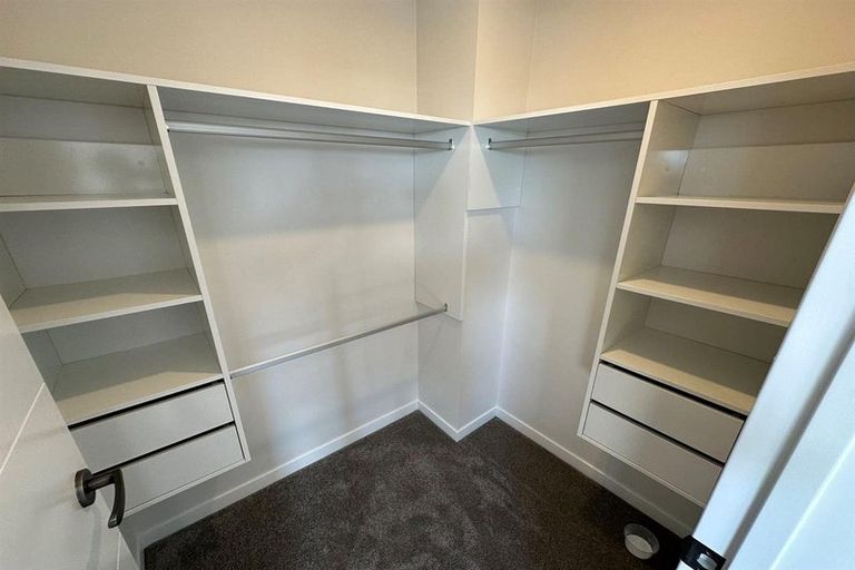 Photo of property in 1 Ope Taua Street, Papakura, 2110