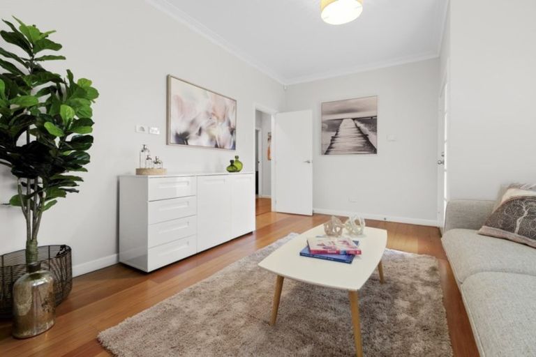 Photo of property in 1/10 Don Street, Papakura, 2110