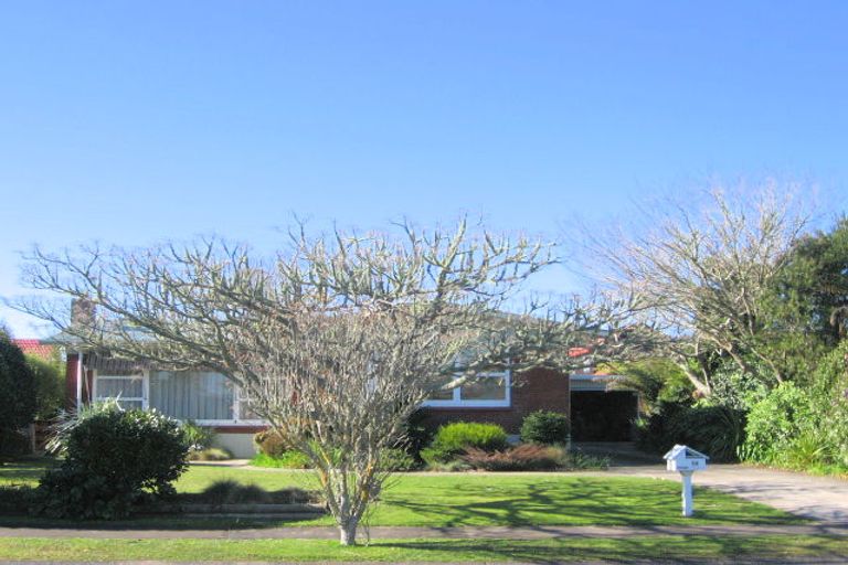 Photo of property in 14 Bernard Street, Chedworth, Hamilton, 3210