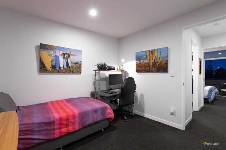 Photo of property in 1/24 Tamar Street, Island Bay, Wellington, 6023