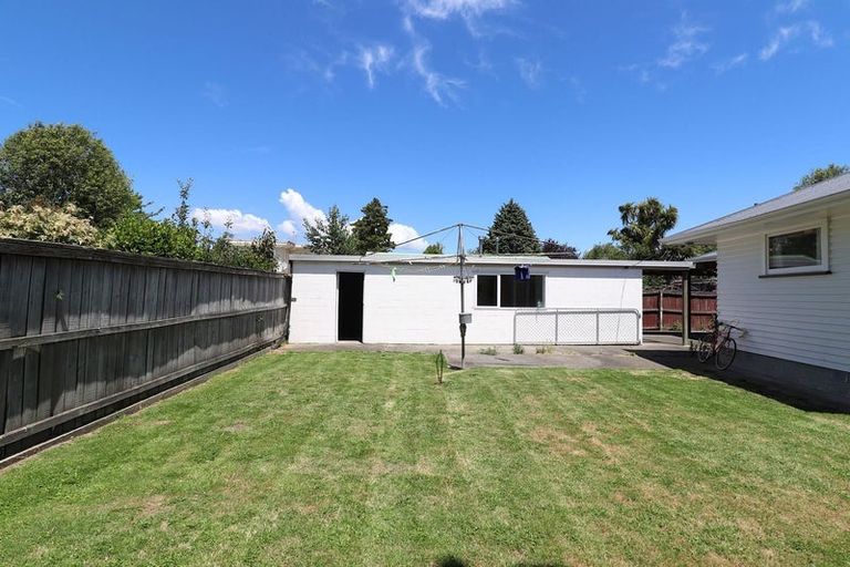 Photo of property in 21 Hanrahan Street, Upper Riccarton, Christchurch, 8041
