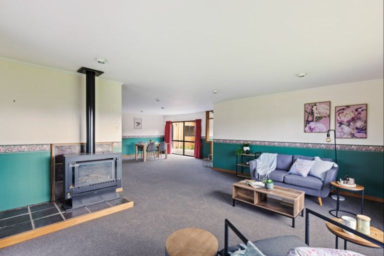 Photo of property in 83d Princess Street, Waitara, 4320