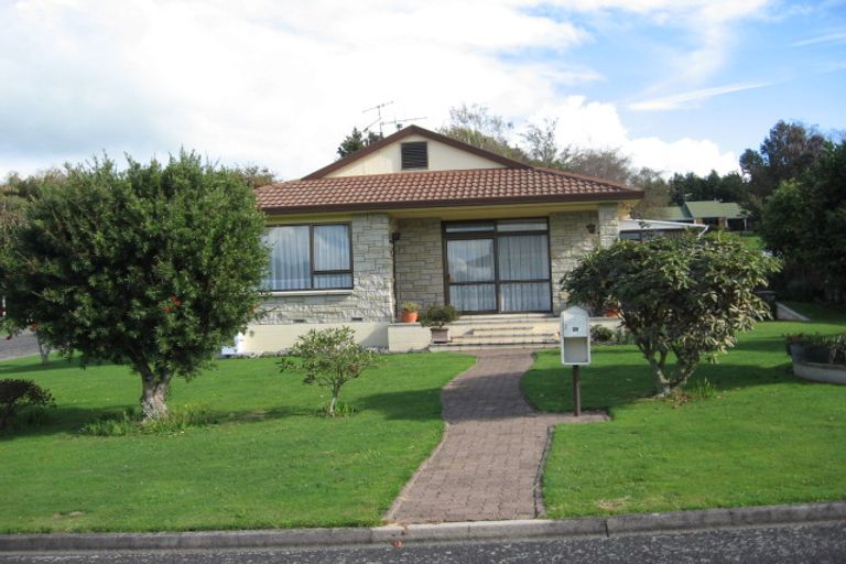 Photo of property in 28 Hillcrest Street, Tirau, 3410