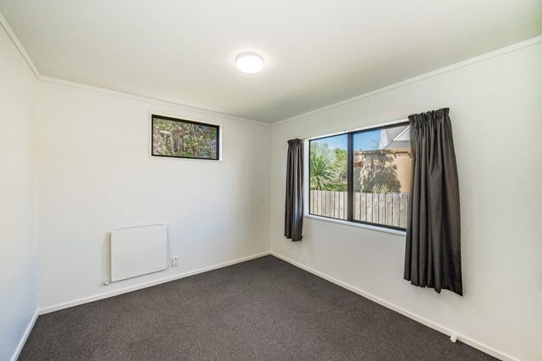 Photo of property in 44b Eatwell Avenue, Paraparaumu Beach, Paraparaumu, 5032