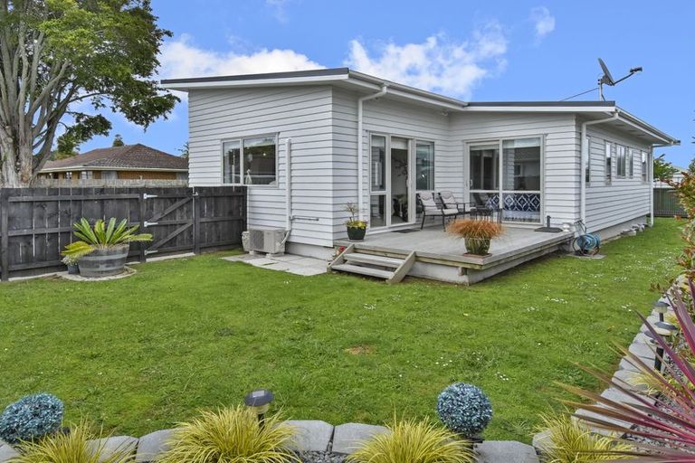 Photo of property in 24a Bunnythorpe Road, Papakura, 2110