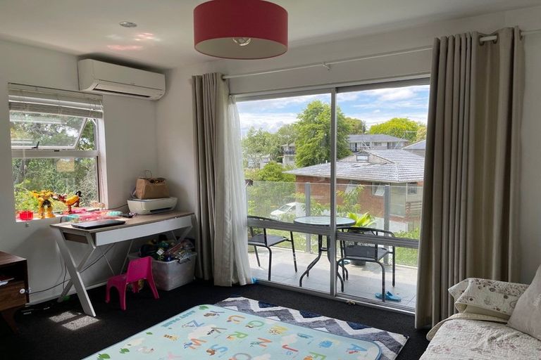 Photo of property in 3/7 Alston Avenue, Kelston, Auckland, 0602