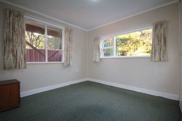 Photo of property in 36 Lupin Road, Otaki, 5512