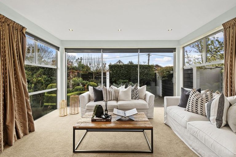 Photo of property in 22 Halton Street, Strowan, Christchurch, 8052