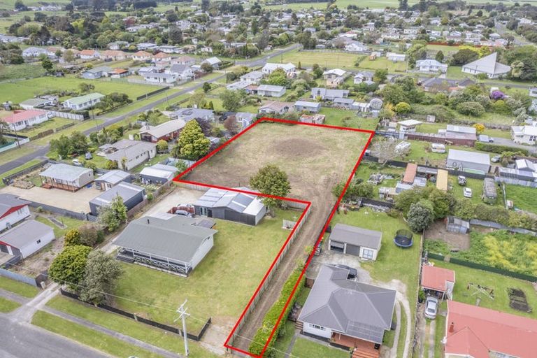 Photo of property in 16a Suther Street, Waverley, 4510