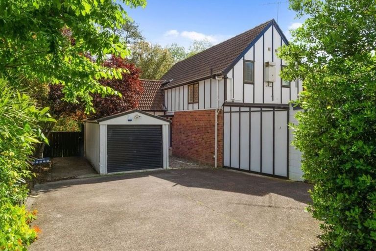 Photo of property in 2/48 Waiau Street, Torbay, Auckland, 0630