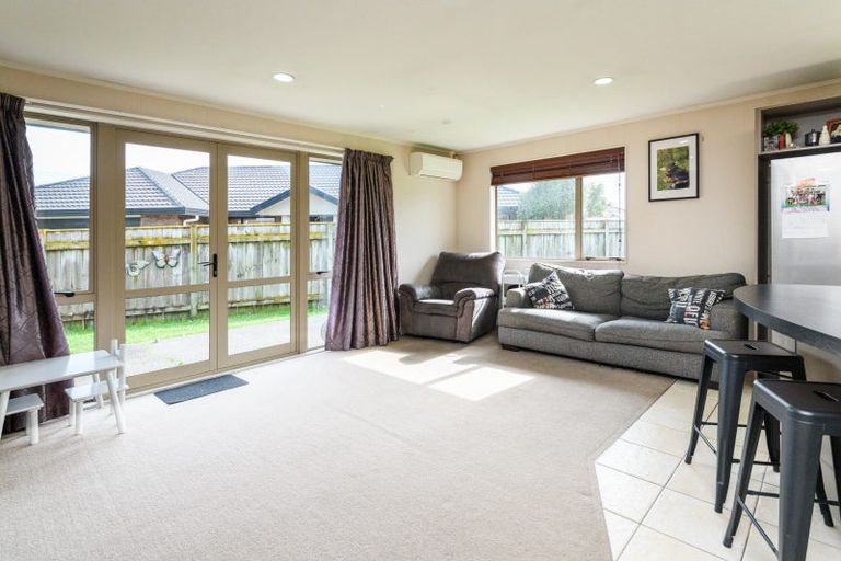 Photo of property in 21 Cleveland Heights, Kelvin Grove, Palmerston North, 4414
