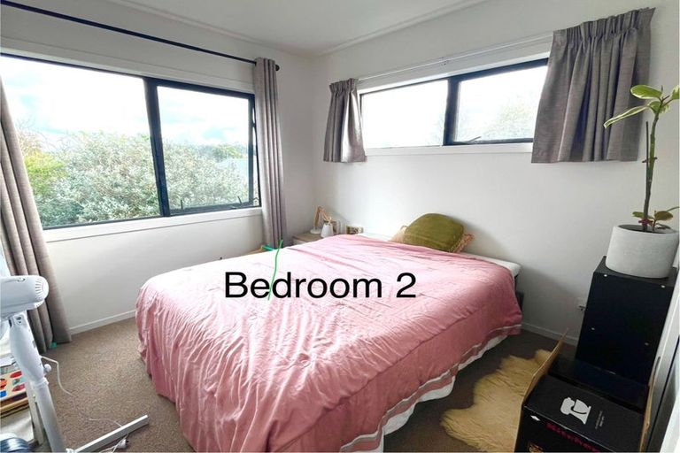 Photo of property in 6/4 Harry Ward Place, Henderson, Auckland, 0610