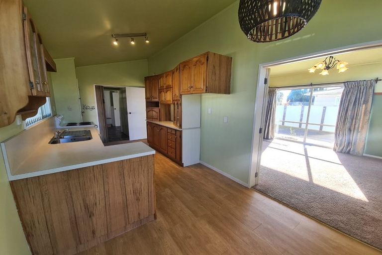 Photo of property in 27 Cobham Street, Levin, 5510