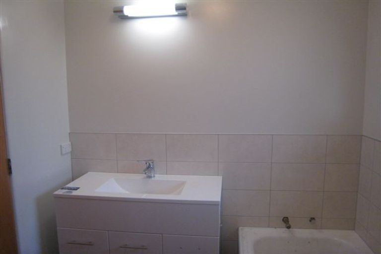 Photo of property in 1/20 Dreifuss Place, Mangere East, Auckland, 2024