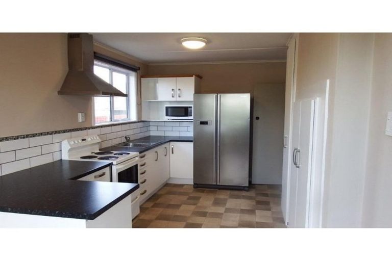 Photo of property in 14 Ward Street, Waverley, Invercargill, 9810