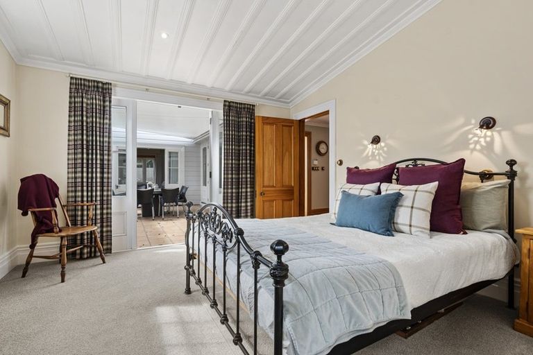 Photo of property in 7 King Edward Parade, Devonport, Auckland, 0624