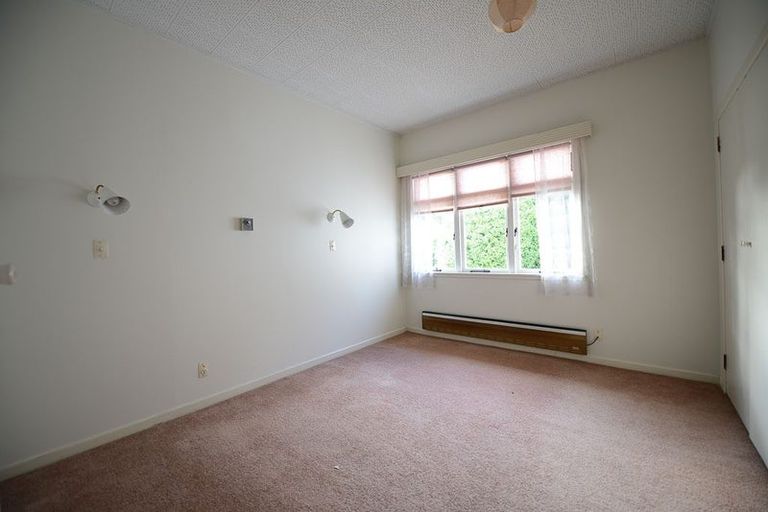 Photo of property in 63 Havelock Road, Havelock North, 4130