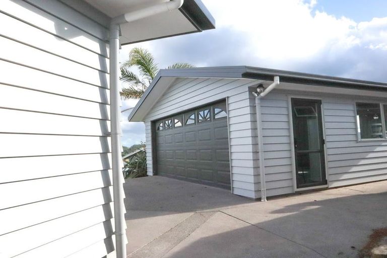 Photo of property in 16 Madison Place, Morningside, Whangarei, 0110