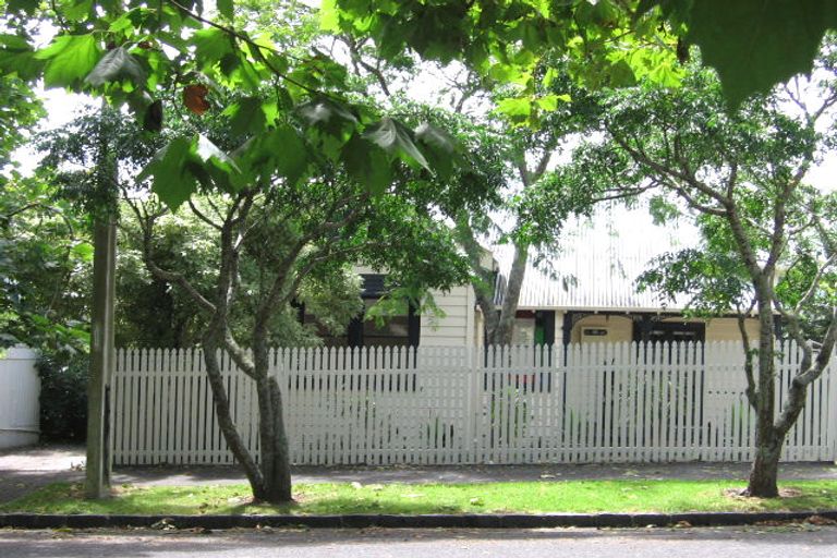 Photo of property in 47 Selbourne Street, Grey Lynn, Auckland, 1021