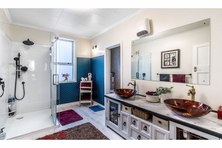 Photo of property in 10 Rock Street, East Gore, Gore, 9710