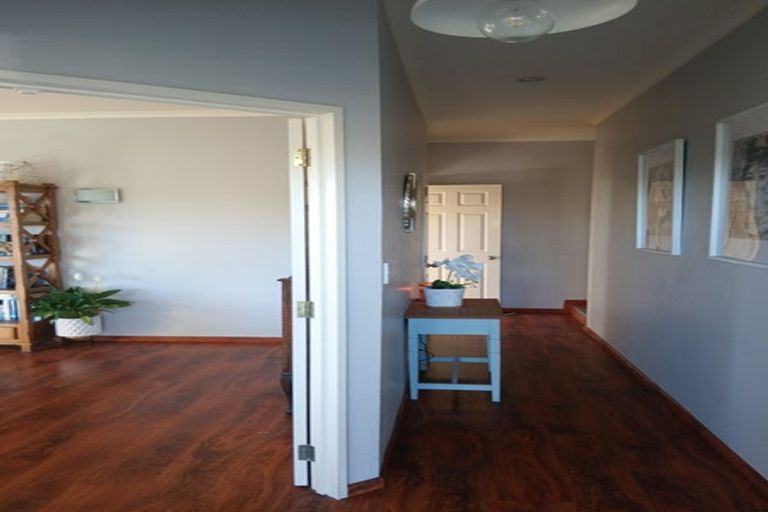 Photo of property in 9 Palm Cove, Arkles Bay, Whangaparaoa, 0932