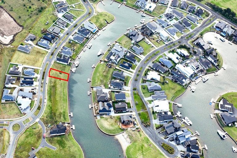 Photo of property in 25 Maturiki Drive, One Tree Point, 0118