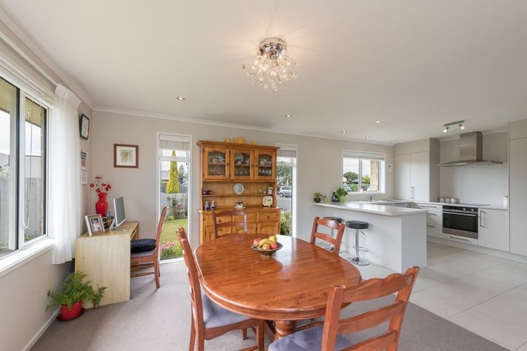 Photo of property in 22 Kakapo Lane, Motueka, 7120