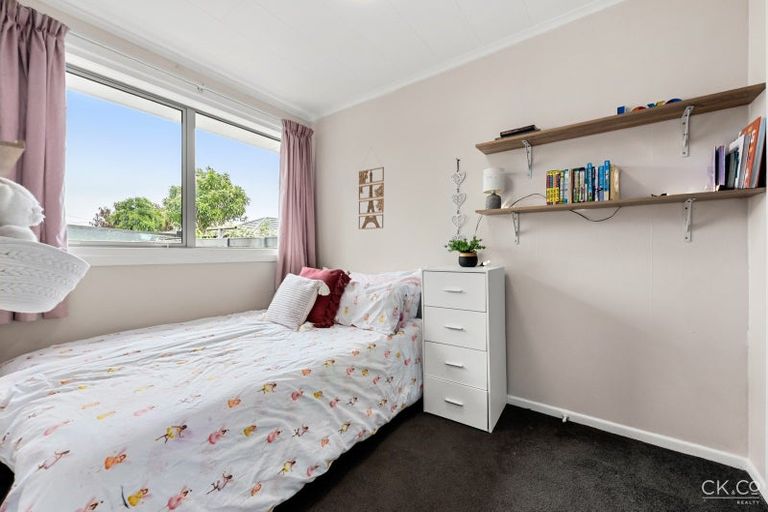 Photo of property in 4/12 Poplar Grove, Ebdentown, Upper Hutt, 5018