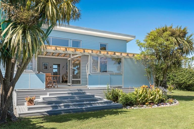 Photo of property in 33 Elley Drive, Carters Beach, Westport, 7825