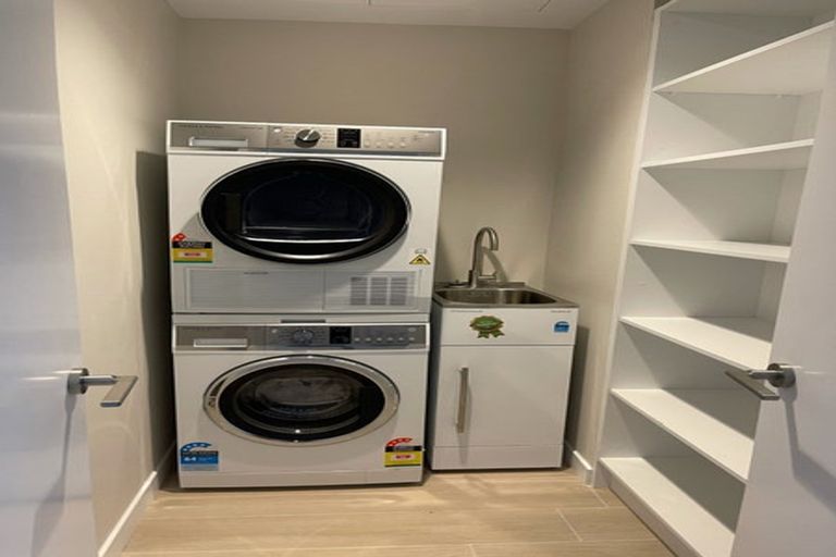 Photo of property in The Victor, 409/4 Bute Road, Browns Bay, Auckland, 0630