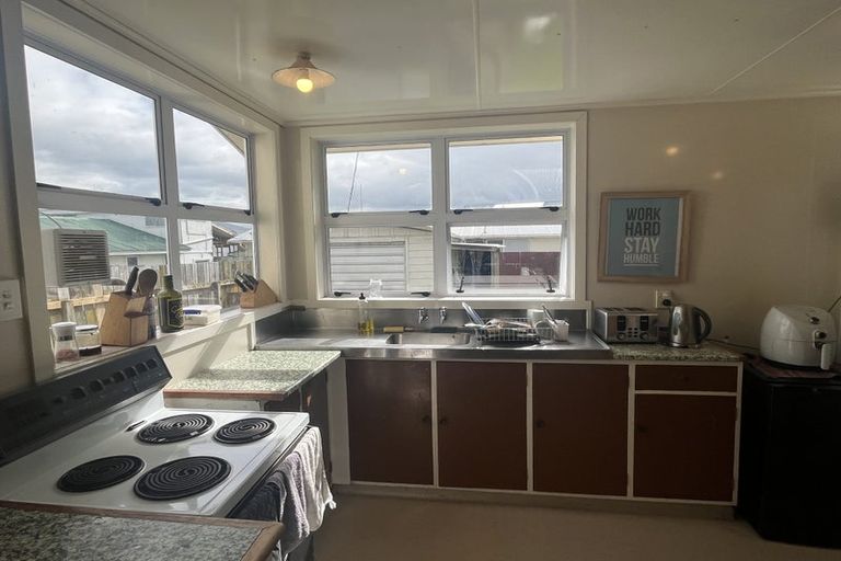 Photo of property in 219 Ferguson Street, Palmerston North, 4410