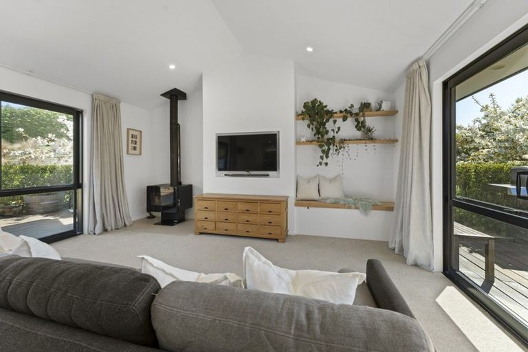 Photo of property in 39 Springbank Grove, Lower Shotover, Queenstown, 9371