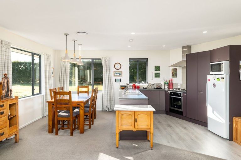 Photo of property in 2233 South Eyre Road, Eyrewell, Rangiora, 7476