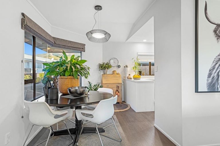 Photo of property in 32 Willow Avenue, Stoke, Nelson, 7011