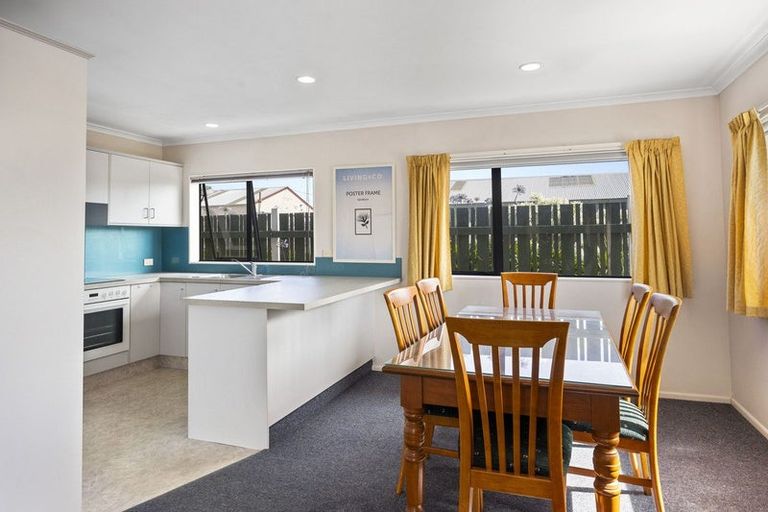 Photo of property in 80 Argyle Street, Hawera, 4610