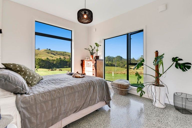 Photo of property in 313 Pukapuka Road, Pohuehue, Warkworth, 0983