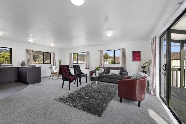 Photo of property in 126 Hewer Crescent, Naenae, Lower Hutt, 5011
