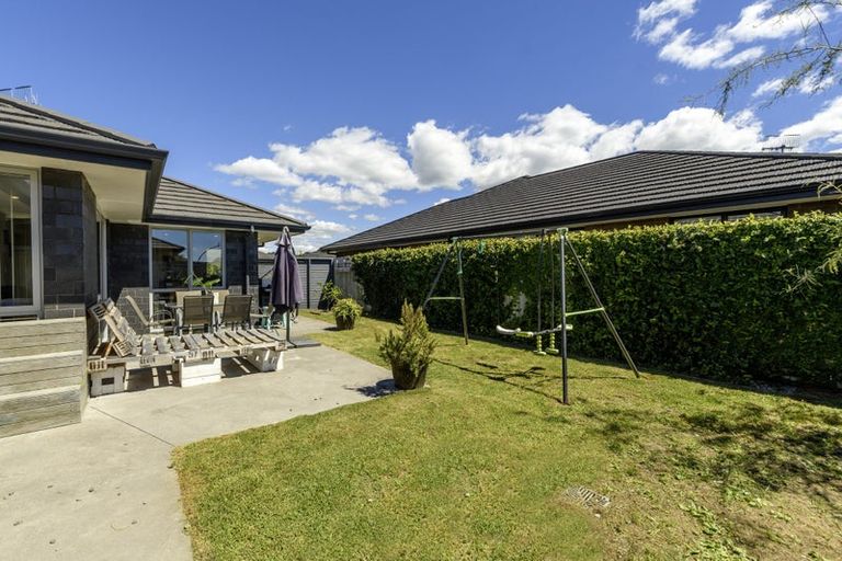 Photo of property in 4 Tremough Boulevard, Papamoa Beach, Papamoa, 3118