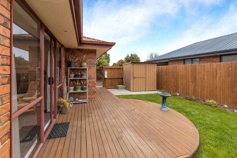 Photo of property in 46 Marriotts Road, North New Brighton, Christchurch, 8083